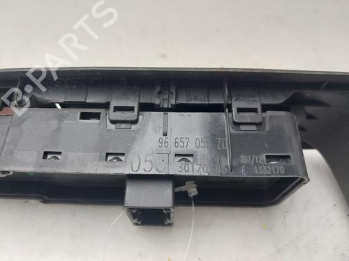 Left front window switch CITROËN C4 II (NC_) | BP32986193I27 - Image 4