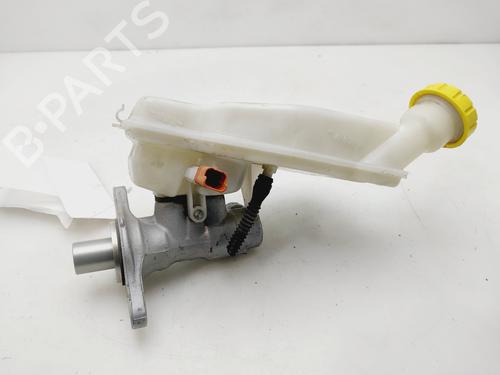 brake-master-cylinder-citroen-c3-aircross-ii-2r_-2c_-2017-31822768 main image