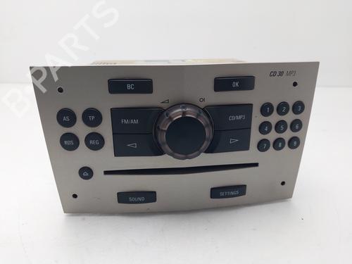 Used Radio Radio OPEL CORSA D (S07) 1.2 (L08, L68) (80 hp) 33026107 33026107