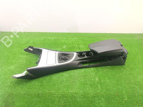 Used Armrest / Center console BMW 1 (E87) 118 d (143 hp) 30603288