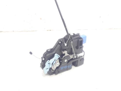 Used Front left lock SKODA OCTAVIA II (1Z3) 1.9 TDI (105 hp) 9825221