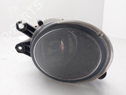 right-front-fog-light-audi-a4-b6-8e2-2000-2001-2002-2003-2004-2005-35813772 main image