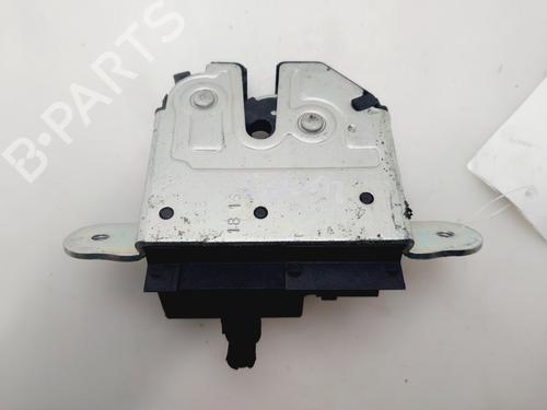 Used Tailgate lock OPEL CORSA E (X15) 1.3 CDTI (08, 68) (95 hp) 32167280