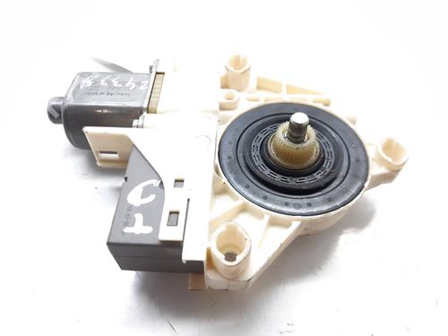 Used Right rear window motor PEUGEOT 407 SW (6E_, 6D_) 2.0 Flex (140 hp) 8120248