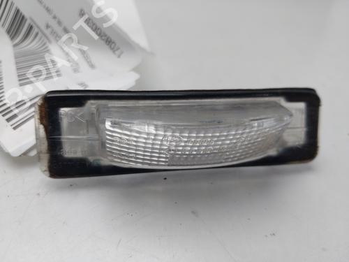 Nummerpladelys Nummerpladelys MERCEDES-BENZ SLK (R170) 230 Kompressor (170.447) (193 hp) 33952126 33952126