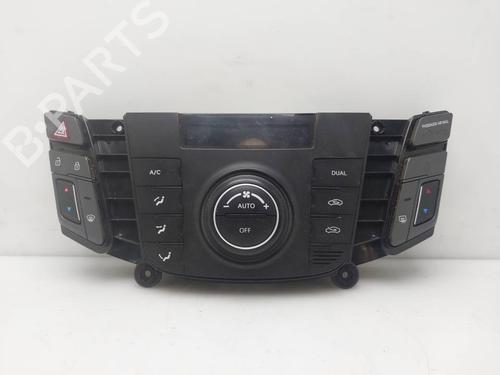 AC-Styringsenhed/Manøvreenhed AC-Styringsenhed/Manøvreenhed HYUNDAI i40 I (VF) 1.7 CRDi (116 hp) 39657796 39657796