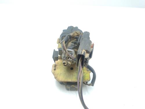 Tailgate lock CHRYSLER VOYAGER IV (RG, RS) 2.5 CRD | BP24884745C101 
