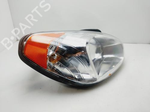 Right headlight HYUNDAI ACCENT III (MC) 1.5 CRDi GLS | BP29531817C29 