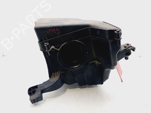 Used Air filter box VOLVO V40 Hatchback (525) D2 (114 hp) 30304793