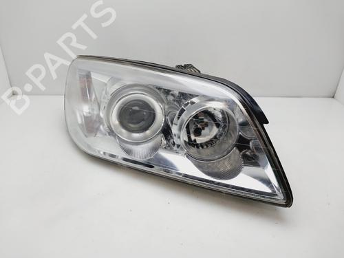 Used Right headlight CHEVROLET CAPTIVA (C100, C140) 2.4 LPG (136 hp) 29452533