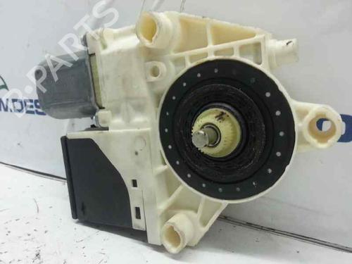 Left rear window motor RENAULT MEGANE III Hatchback (BZ0/1_, B3_) 1.9 dCi (BZ0N, BZ0J) | BP2944860E23 
