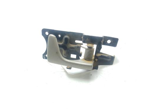 Høyre bak invendig håndtak LAND ROVER FREELANDER I (L314) 2.0 Td4 4x4 (112 hp) 26491717