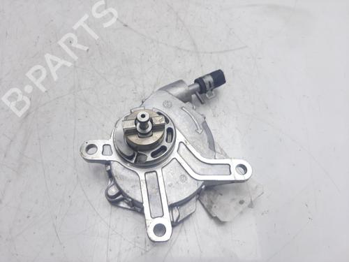 Used Vacuum pump TOYOTA AURIS (_E15_) [2006-2012]  13646453