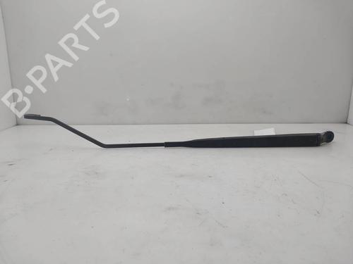 Used Front windshield wiper arm Front windshield wiper arm 39504508 39504508