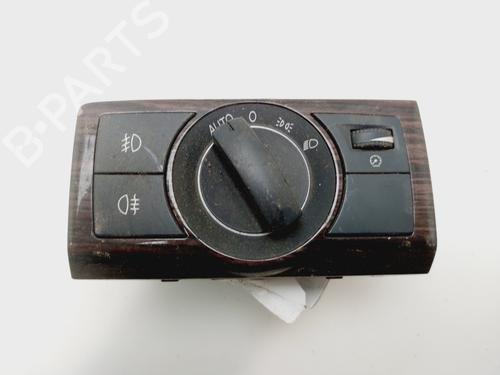 Commande de phare OPEL ANTARA A (L07) [2006-2017]  31928340