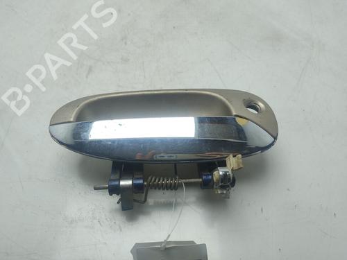 Used Front right exterior door handle KIA CARENS I MPV (FC, FJ) 2.0 CRDi (113 hp) 29742922