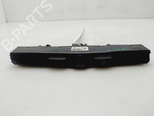 Used Warning switch OPEL ZAFIRA / ZAFIRA FAMILY B (A05) [2005-2019]  32495049