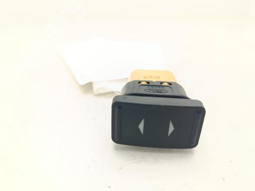 Used Right front window switch Right front window switch FORD FOCUS II (DA_, HCP, DP) 1.6 TDCi (90 hp) 33614797 33614797
