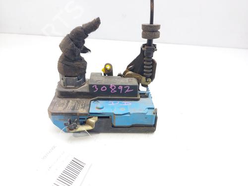Used Front right lock VOLVO XC70 I Cross Country (295) D5 AWD (185 hp) 16060323
