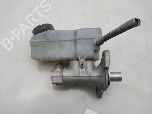 brake-master-cylinder-renault-clio-iv-bh_-2012-2013-2014-2015-2016-2017-2018-2019-2020-2021-33029093 main image