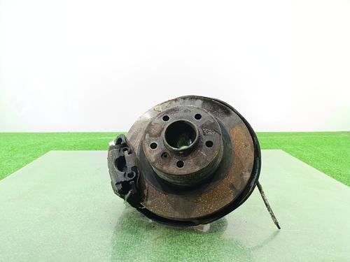 Used Right rear steering knuckle BMW 1 Convertible (E88) 118 d (143 hp) 30511111