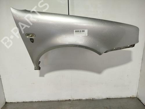 Używane Błotnik przedni prawy VW GOLF IV (1J1) 1.9 TDI (115 hp) 30878092