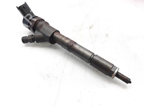 Used Injector TOYOTA YARIS (_P9_) 1.4 D-4D (NLP90_, NLP90R) (90 hp) 7635426