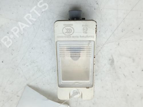 licence-plate-light-ssangyong-tivoli-2015-34178510 main image