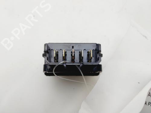 Right front window switch CITROËN XSARA PICASSO (N68) 1.6 HDi | BP30061332I26