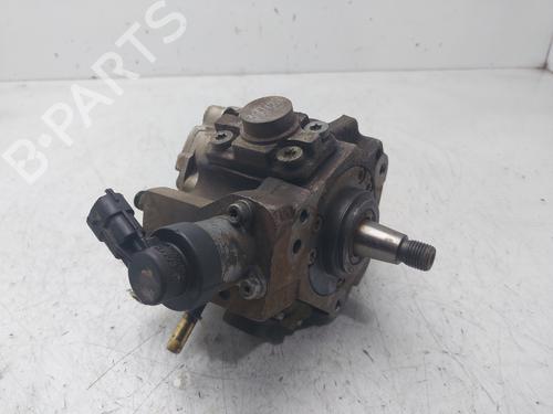 Used Injection pump RENAULT SCÉNIC II (JM0/1_) [2003-2010]  32384657