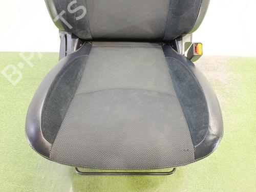 Right front seat MITSUBISHI OUTLANDER II (CW_W) | BP38017599C16 - Image 2
