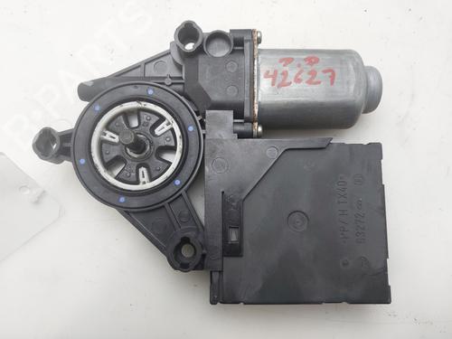 Used Right front window motor Right front window motor 38163742 38163742