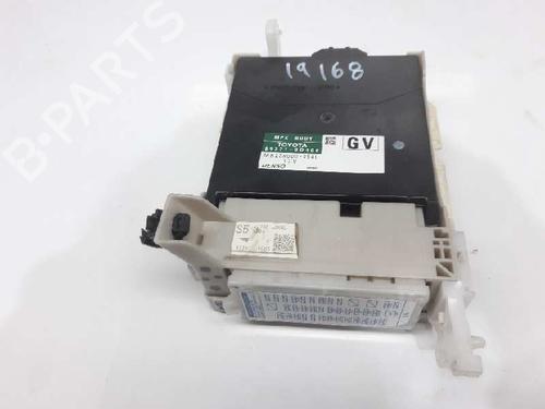 Fuse box TOYOTA YARIS (_P13_) 1.0 (KSP130_, KSP130) | BP5269769E1 