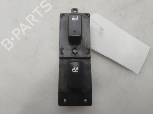 Used Right front window switch Right front window switch KIA CARENS III MPV (UN) 2.0 CRDi 140 (140 hp) 36569249 36569249