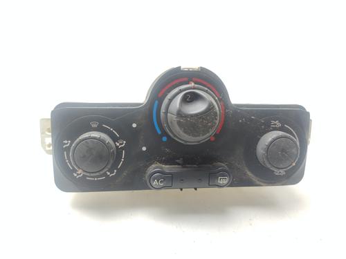Used Climate control RENAULT MODUS / GRAND MODUS (F/JP0_) 1.4 (JP01, JP0J) (98 hp) 31052542