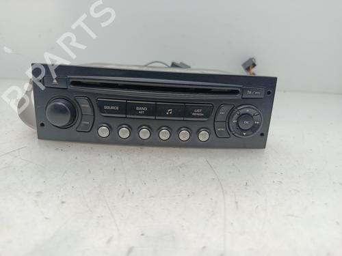 Used Radio PEUGEOT PARTNER Tepee [2008-2025]  31030921