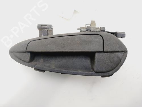 Used Rear left exterior door handle FIAT GRANDE PUNTO (199_) 1.4 (199AXB11, 199AXB1A, 199BXB1A, 199AXL1A) (77 hp) 31970927