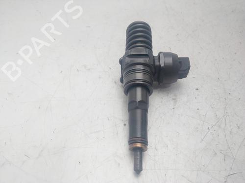 Used Injector VW TOUAREG (7LA, 7L6, 7L7) 2.5 R5 TDI (174 hp) 29820875