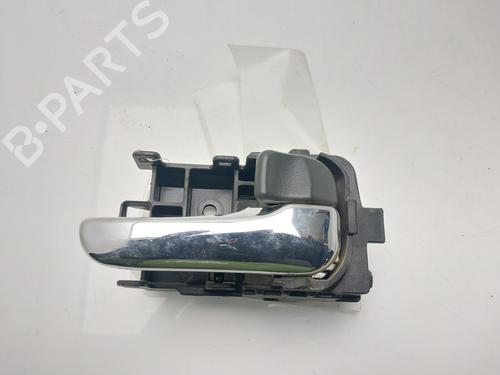 Used Front right interior door handle NISSAN X-TRAIL I (T30) [2001-2013]  31377478