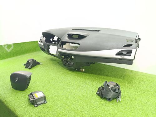 Airbag Kit RENAULT MEGANE III Hatchback (BZ0/1_, B3_) 1.5 dCi (BZ09, BZ0D, BZ1W, BZ29, BZ14) | BP31878213C86 