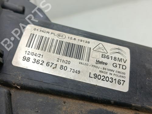 Left headlight CITROËN C3 III (SX) 1.5 BlueHDi 100 (SXYHYP, SXYHTU) | BP33175463C28 - Image 4