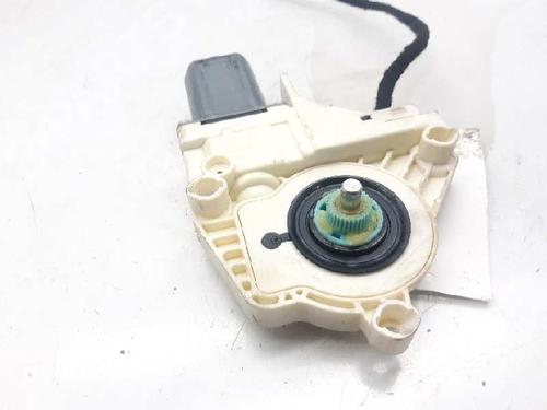 Used Left rear window motor LAND ROVER DISCOVERY III (L319) 2.7 TD 4x4 (190 hp) 6926014