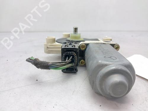 Portierruitmotor linksachter MERCEDES-BENZ E-CLASS (W211) E 220 CDI (211.006) | BP12413277E23 
