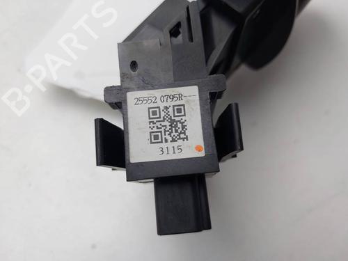 Switch RENAULT MEGANE III Hatchback (BZ0/1_, B3_) | BP40181944I30 - Image 4