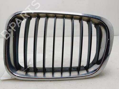 Grill BMW 3 (E46) 316 i (105 hp) 28089048