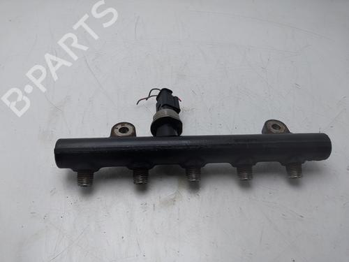 injection-rail-peugeot-508-i-8d_-2010-2011-2012-2013-2014-2015-2016-2017-2018-33539972 main image