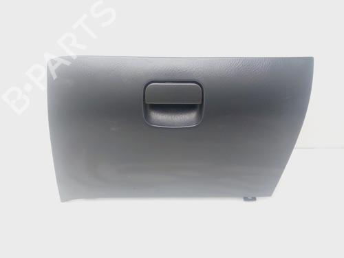 Used Glove box HONDA CIVIC VI Hatchback (EJ, EK) 1.4 i S (EJ9) (90 hp) 30598951