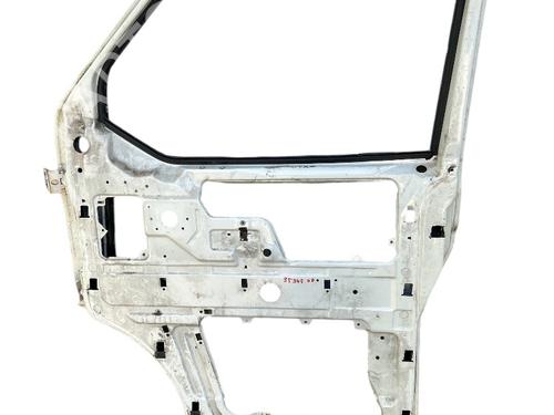 Right front door VW TRANSPORTER T4 Van (70A, 70H, 7DA, 7DH) 2.5 TDI | BP22190122C3 