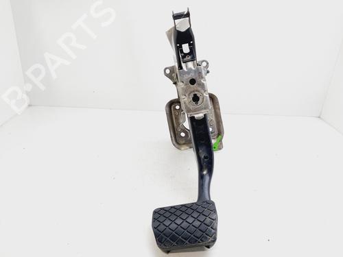 Used Break pedal VW TOURAN (1T1, 1T2) 2.0 TDI 16V (140 hp) 8766196