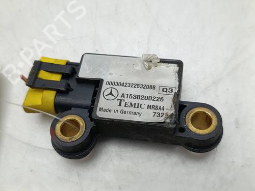 Used Electronic sensor Electronic sensor MERCEDES-BENZ M-CLASS (W163) ML 270 CDI (163.113) (163 hp) 39993190 39993190